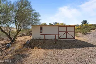 1865 Hillside Dr, Wickenburg, AZ 85390 - Photo 35