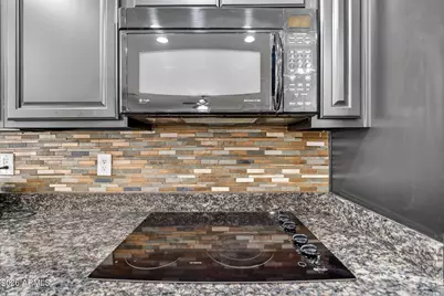 16739 W Lariat Lane, Surprise, AZ 85387 - Photo 7