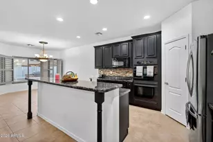 16739 W Lariat Ln, Surprise, AZ 85387 - Photo 3