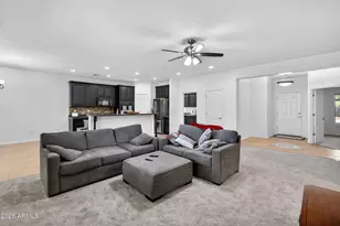 16739 W Lariat Ln, Surprise, AZ 85387 - Photo 9