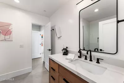 8621 E Indian Bend Road, Scottsdale, AZ 85250 - Photo 21