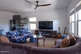 3053 W Straight Arrow Ln, Phoenix, AZ 85083 - Photo 11