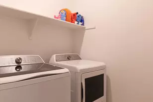 3053 W Straight Arrow Ln, Phoenix, AZ 85083 - Photo 21