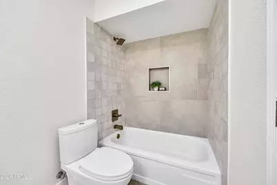 8111 N 18th Way, Phoenix, AZ 85020 - Photo 13