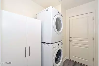 2210 E Branham Lane, Phoenix, AZ 85042 - Photo 25