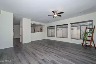 2210 E Branham Ln, Phoenix, AZ 85042 - Photo 5