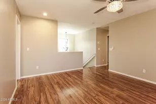 1346 E Dunbar Dr, Phoenix, AZ 85042 - Photo 17