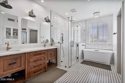 17718 E San Carlos Way, Gilbert, AZ 85298 - Photo 33