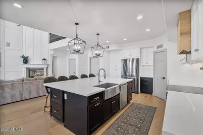 17718 E San Carlos Way, Gilbert, AZ 85298 - Photo 21