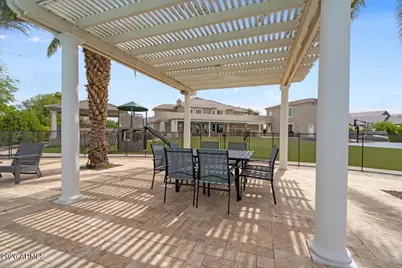 17718 E San Carlos Way, Gilbert, AZ 85298 - Photo 45