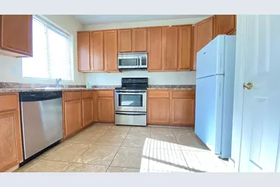 7425 W Crown King Road, Phoenix, AZ 85043 - Photo 35