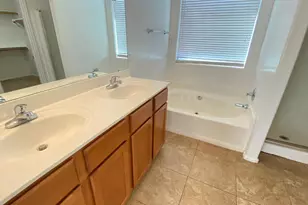 7425 W Crown King Rd, Phoenix, AZ 85043 - Photo 25