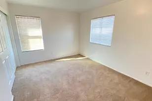 7425 W Crown King Rd, Phoenix, AZ 85043 - Photo 37