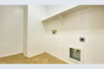 7425 W Crown King Road, Phoenix, AZ 85043 - Photo 15