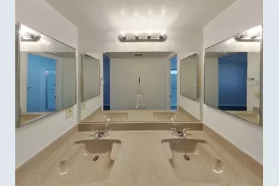 10906 W Calle Del Sol, Phoenix, AZ 85037 - Photo 9