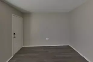 10906 W Calle del Sol, Phoenix, AZ 85037 - Photo 3