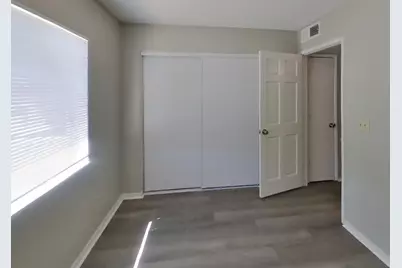 10906 W Calle Del Sol, Phoenix, AZ 85037 - Photo 15