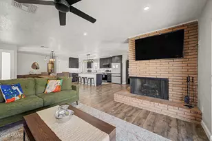 236 E Minton Dr, Tempe, AZ 85282 - Photo 7