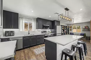 236 E Minton Dr, Tempe, AZ 85282 - Photo 11