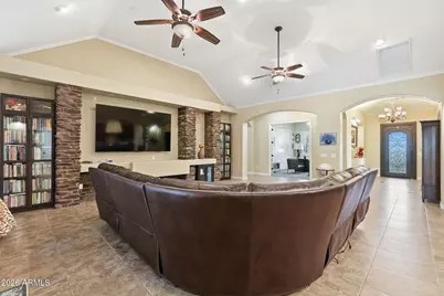 24055 S 201st Way, Queen Creek, AZ 85142 - Photo 9