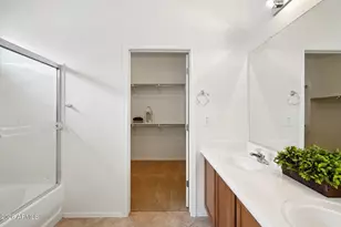 3852 W Ranier Ct, Anthem, AZ 85086 - Photo 17