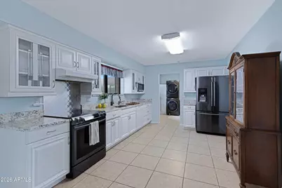 1916 W 15th Avenue, Apache Junction, AZ 85120 - Photo 9