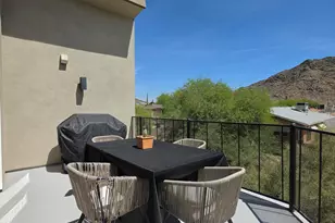 933 W Mercer Ln, Phoenix, AZ 85029 - Photo 11