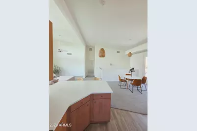 933 W Mercer Lane, Phoenix, AZ 85029 - Photo 31
