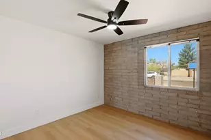 2839 E Sierra St, Phoenix, AZ 85028 - Photo 35