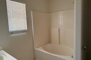 9427 W Ironwood Dr, Peoria, AZ 85345 - Photo 11