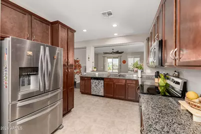 2430 E Alta Vista Road, Phoenix, AZ 85042 - Photo 3