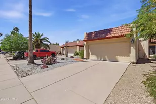 2428 E Villa Maria Dr, Phoenix, AZ 85032 - Photo 1