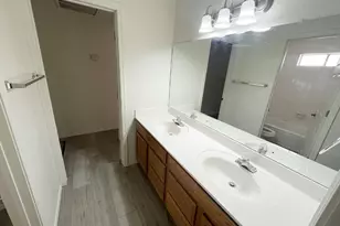 3860 E Acoma Dr, Phoenix, AZ 85032 - Photo 9