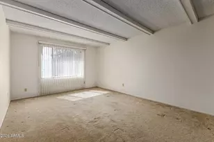 12402 N 47th Ave, Glendale, AZ 85304 - Photo 5