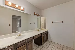 12402 N 47th Ave, Glendale, AZ 85304 - Photo 19