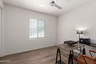 3746 E Earll Dr, Phoenix, AZ 85018 - Photo 13