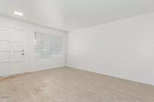 1826 N 51st St, Phoenix, AZ 85008 - Photo 9