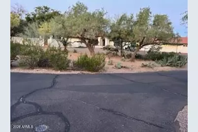 6210 N Camelback Manor Drive, Paradise Valley, AZ 85253 - Photo 5