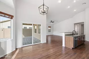 2279 E Ebony Dr, Chandler, AZ 85286 - Photo 5