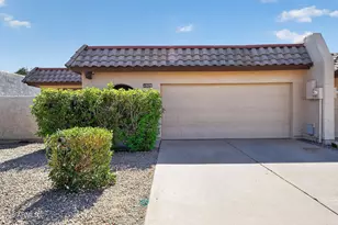 11609 S Maze Ct, Phoenix, AZ 85044 - Photo 3