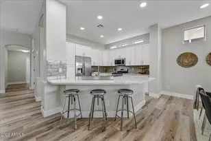 10563 E Bahia Dr, Scottsdale, AZ 85255 - Photo 7