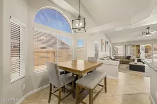 7958 W Caribbean Ln, Peoria, AZ 85381 - Photo 11