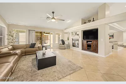 7958 W Caribbean Lane, Peoria, AZ 85381 - Photo 13