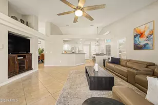 7958 W Caribbean Ln, Peoria, AZ 85381 - Photo 15