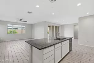 11032 W Lincoln St, Avondale, AZ 85323 - Photo 9