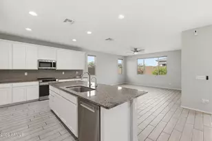 11032 W Lincoln St, Avondale, AZ 85323 - Photo 5