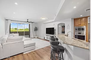 15802 N 71st St, Scottsdale, AZ 85254 - Photo 3