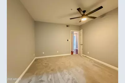 750 E Northern Avenue #Unit 2030, Phoenix, AZ 85020 - Photo 11