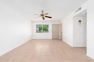 13221 N 110th Ave, Sun City, AZ 85351 - Photo 9