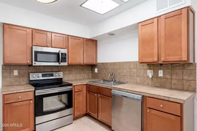 13221 N 110th Avenue, Sun City, AZ 85351 - Photo 3